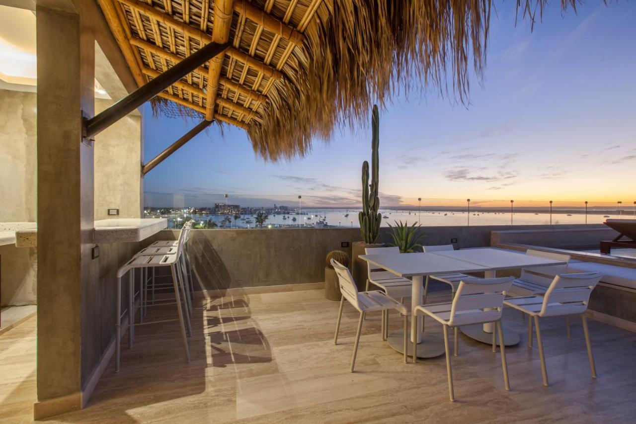 Malecon 1680 Hotel Ла Пас Екстериор снимка