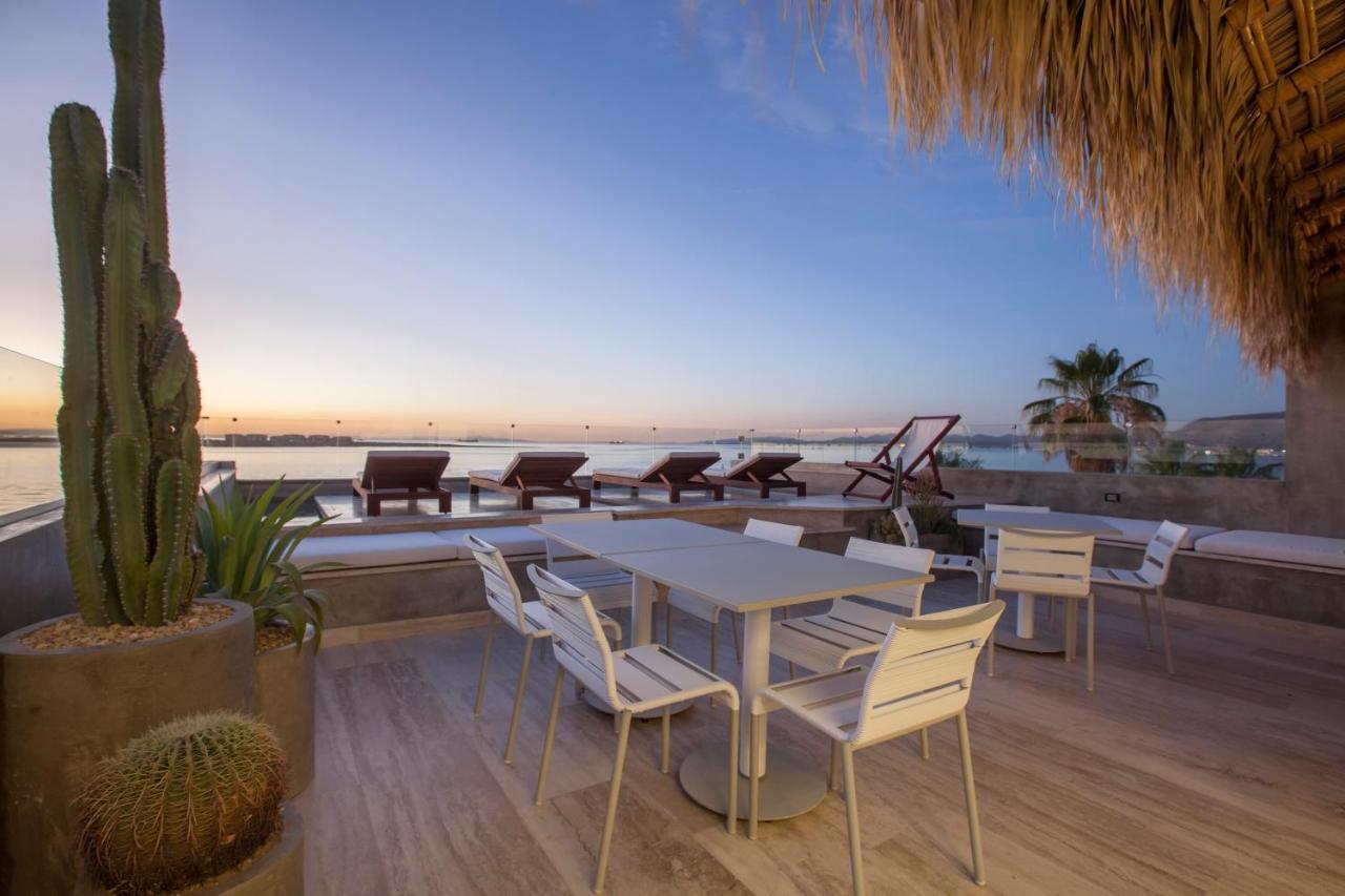 Malecon 1680 Hotel Ла Пас Екстериор снимка