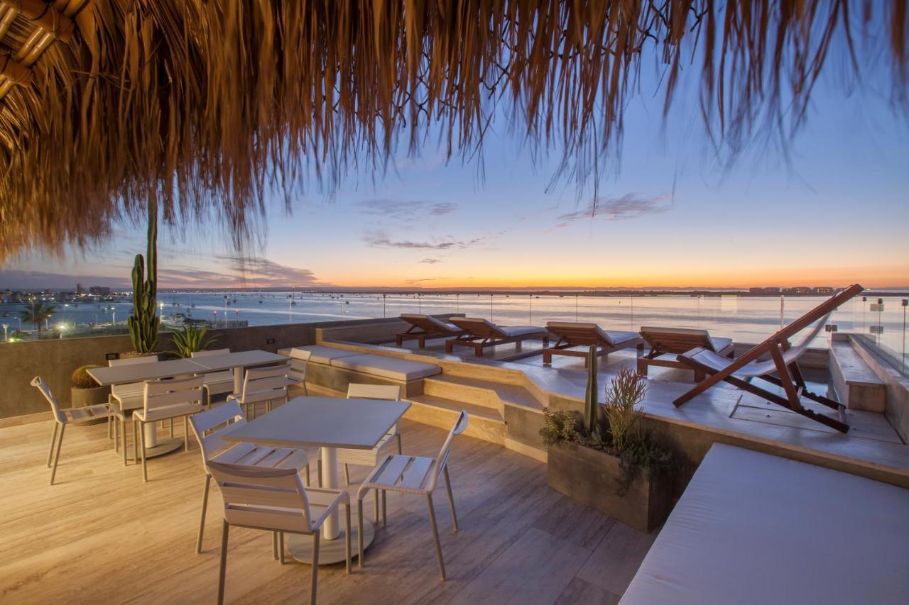 Malecon 1680 Hotel Ла Пас Екстериор снимка