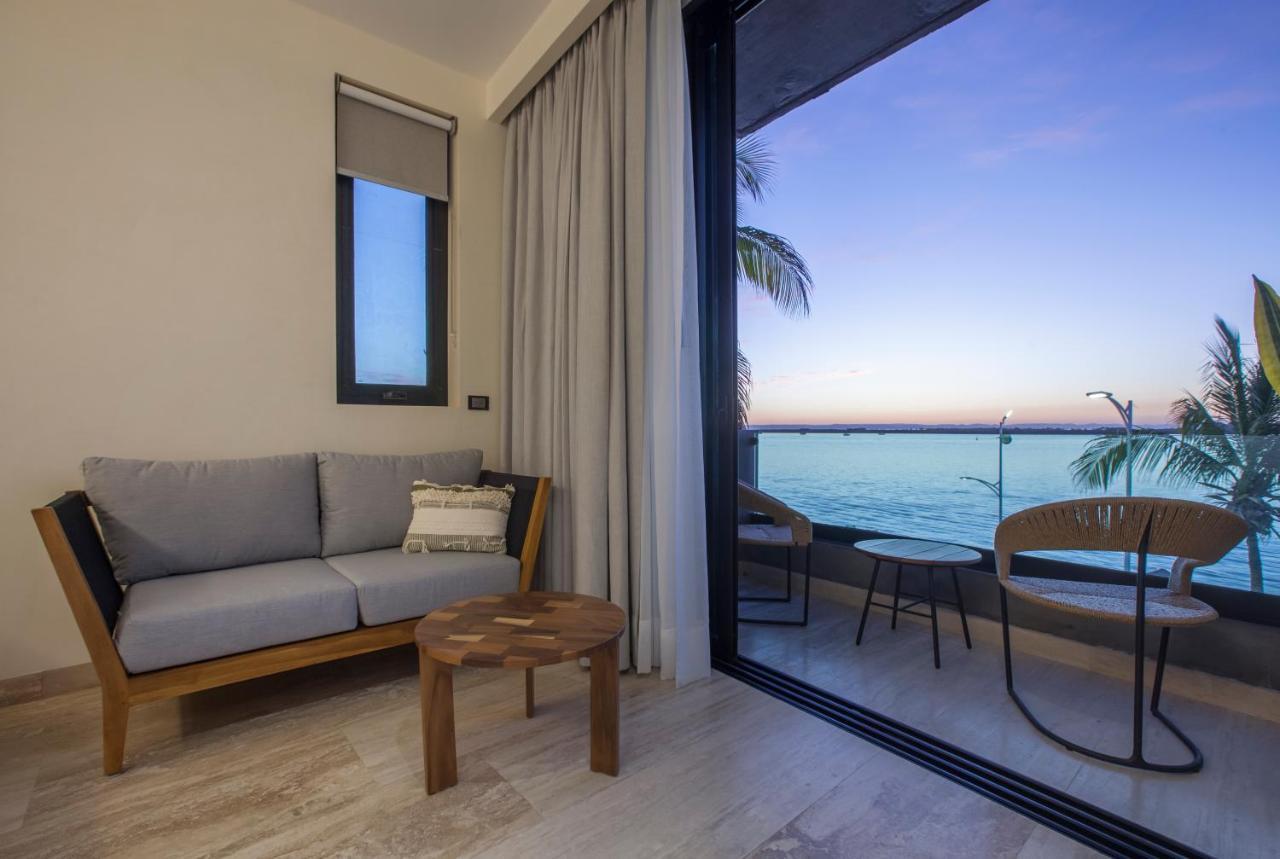 Malecon 1680 Hotel Ла Пас Екстериор снимка