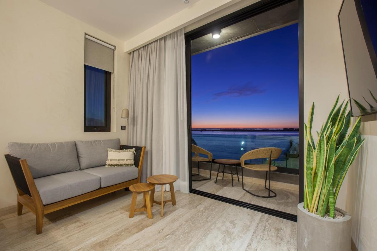 Malecon 1680 Hotel Ла Пас Екстериор снимка